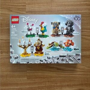 LEGO Disney Celebration Minifigures Set